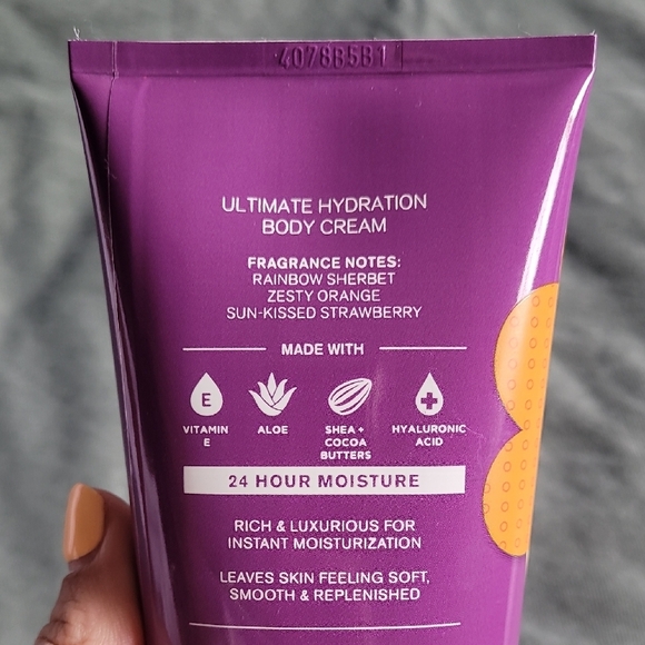 Bath & Body Works Fruity Sherbet Body Cream - Purple and Pink - Picture 2 of 4